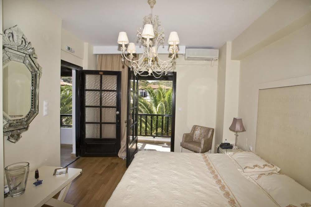 Assa Maris Hotel Chalkidiki Kültér fotó